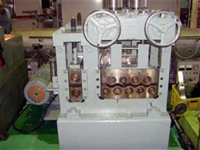 ���x���[�}�V��